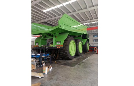 150T Pure Electric Permanent Magnet Direct Drive Multi-Wheel Mining Dump Truck Traction Converter